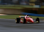 LOL决赛-冰冷数据外的胜负，波兰的团队刀锋与迪马利亚的星光孤岛