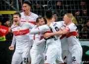 英雄联盟总决赛-拜仁慕尼黑获胜，晋级下一轮比赛