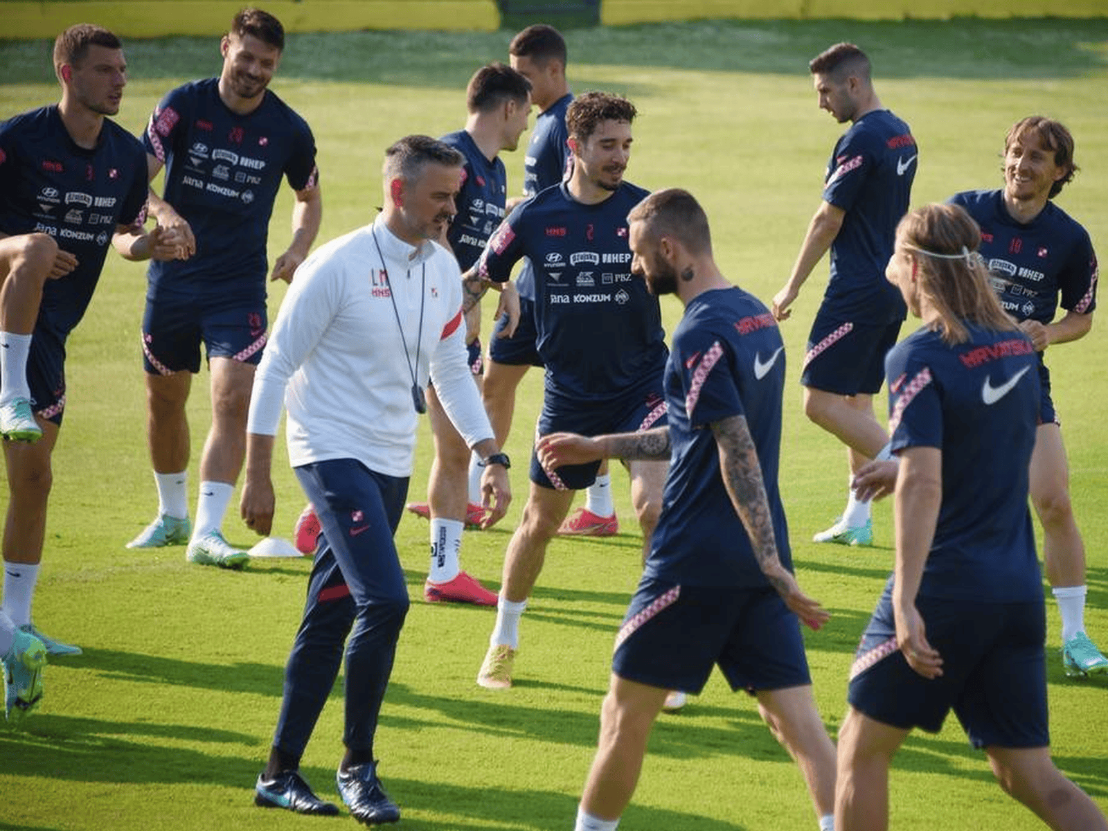 罗马斗志昂扬,备战实力强敌 罗马斗志昂扬,备战实力强敌