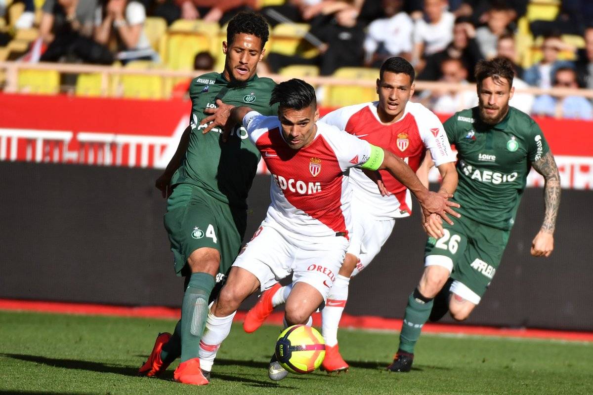 关于阿森纳防线遭受打击,球队需加强后防训练的信息 关于阿森纳防线遭受打击,球队需加强后防训练的信息