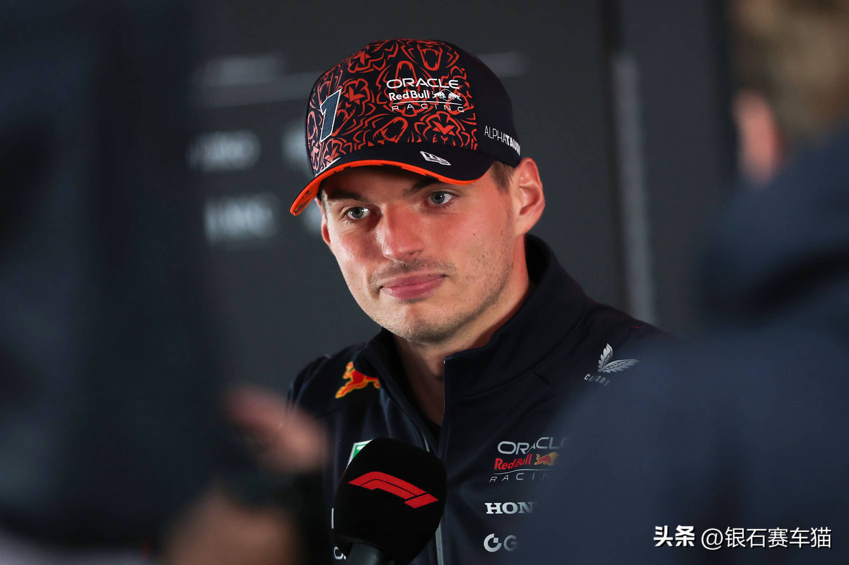 雷诺车队力克红牛车队，维斯塔潘状态火热