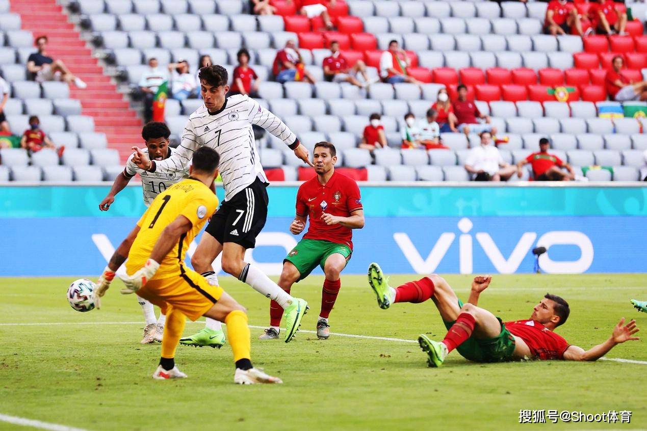 英格兰队完胜德国队，林高远扛起全队