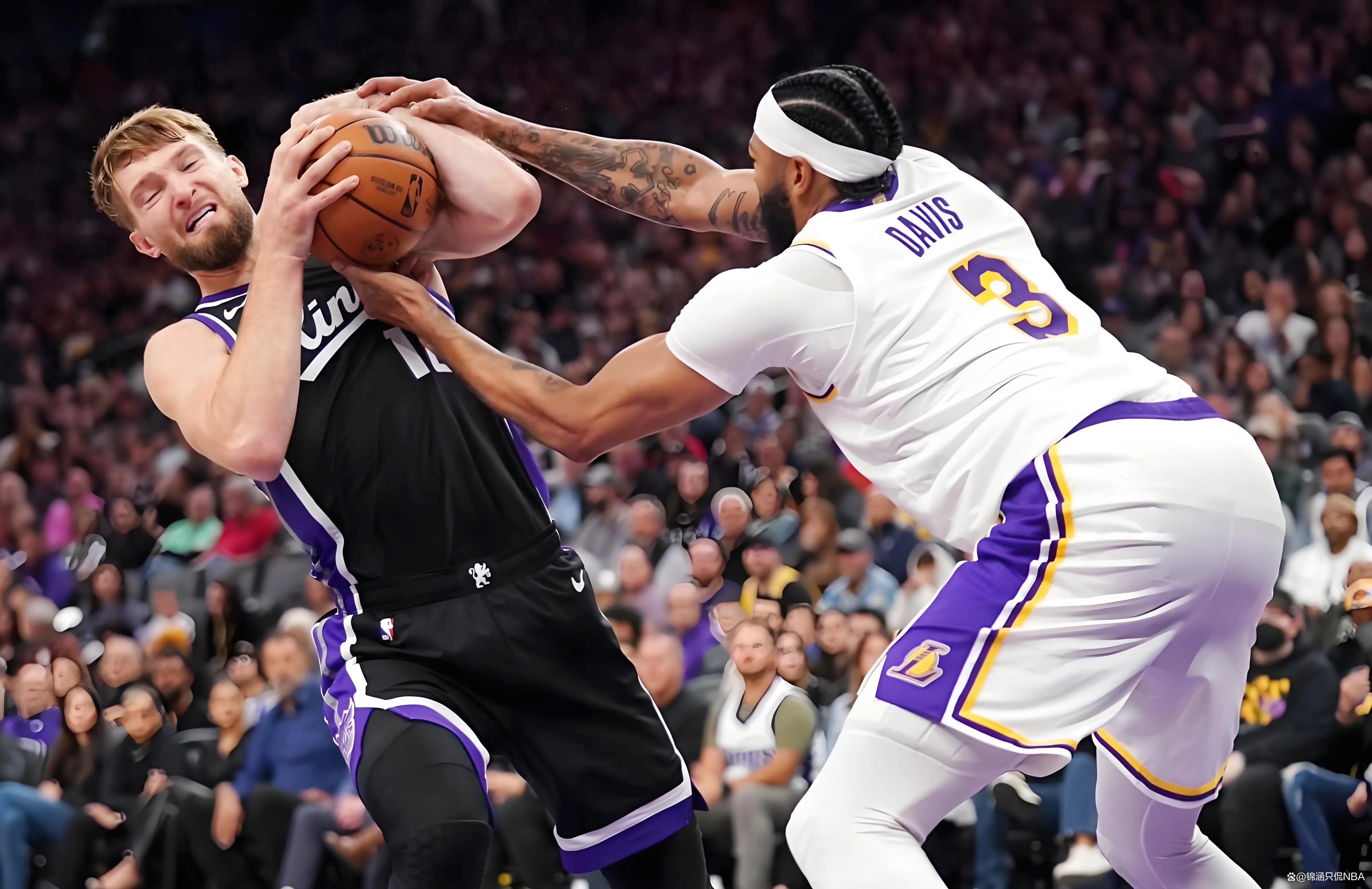 湖人横扫马刺，布克带队取胜