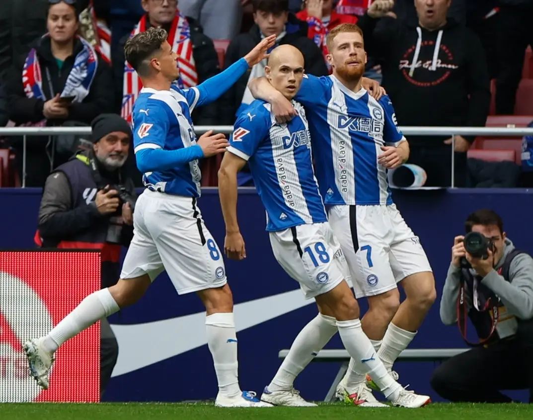 曼联逆转马德里竞技，基米希扛起全队