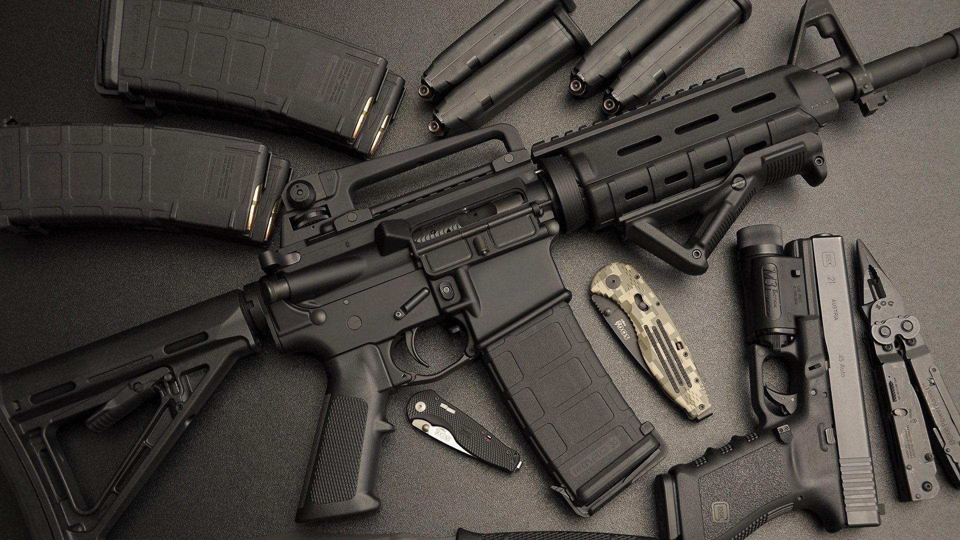 足球双星闪耀，哈兰德爆发与厄瓜多尔火力压制卡塔尔