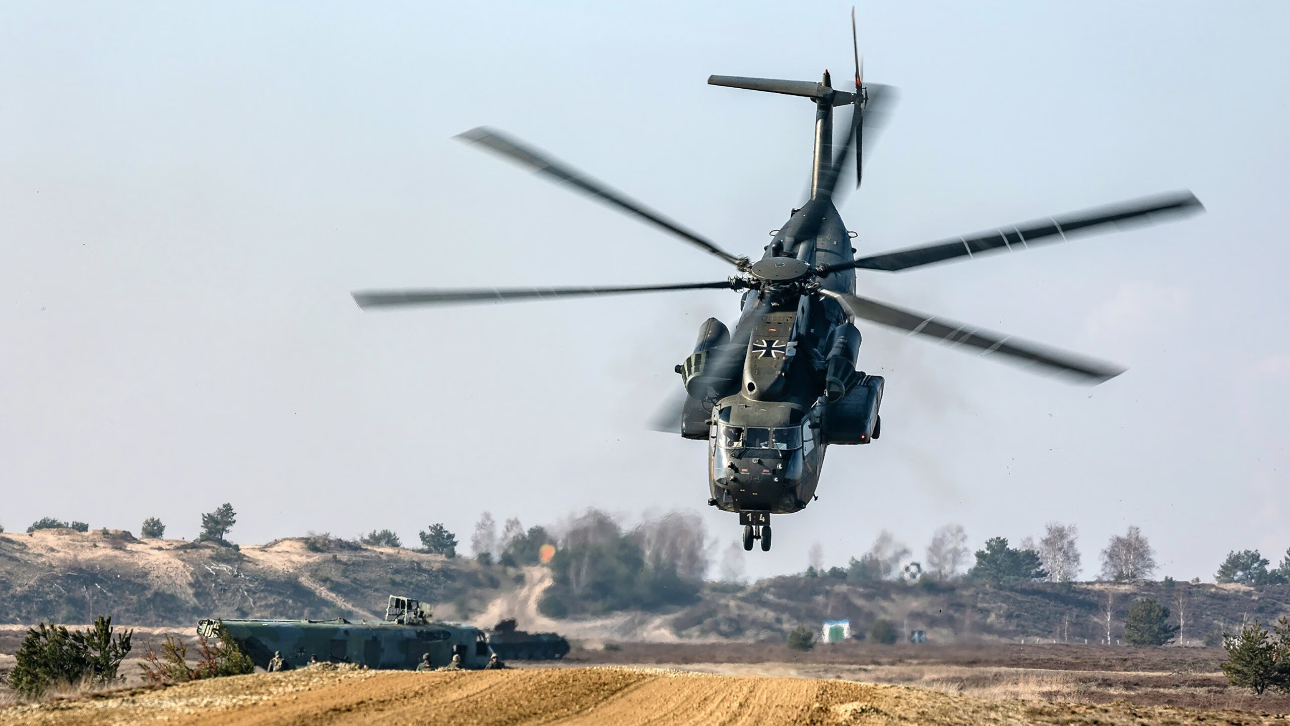 风暴眼中的唯一舞者，克瓦拉茨赫利亚以利刃斩断欧洲红魔