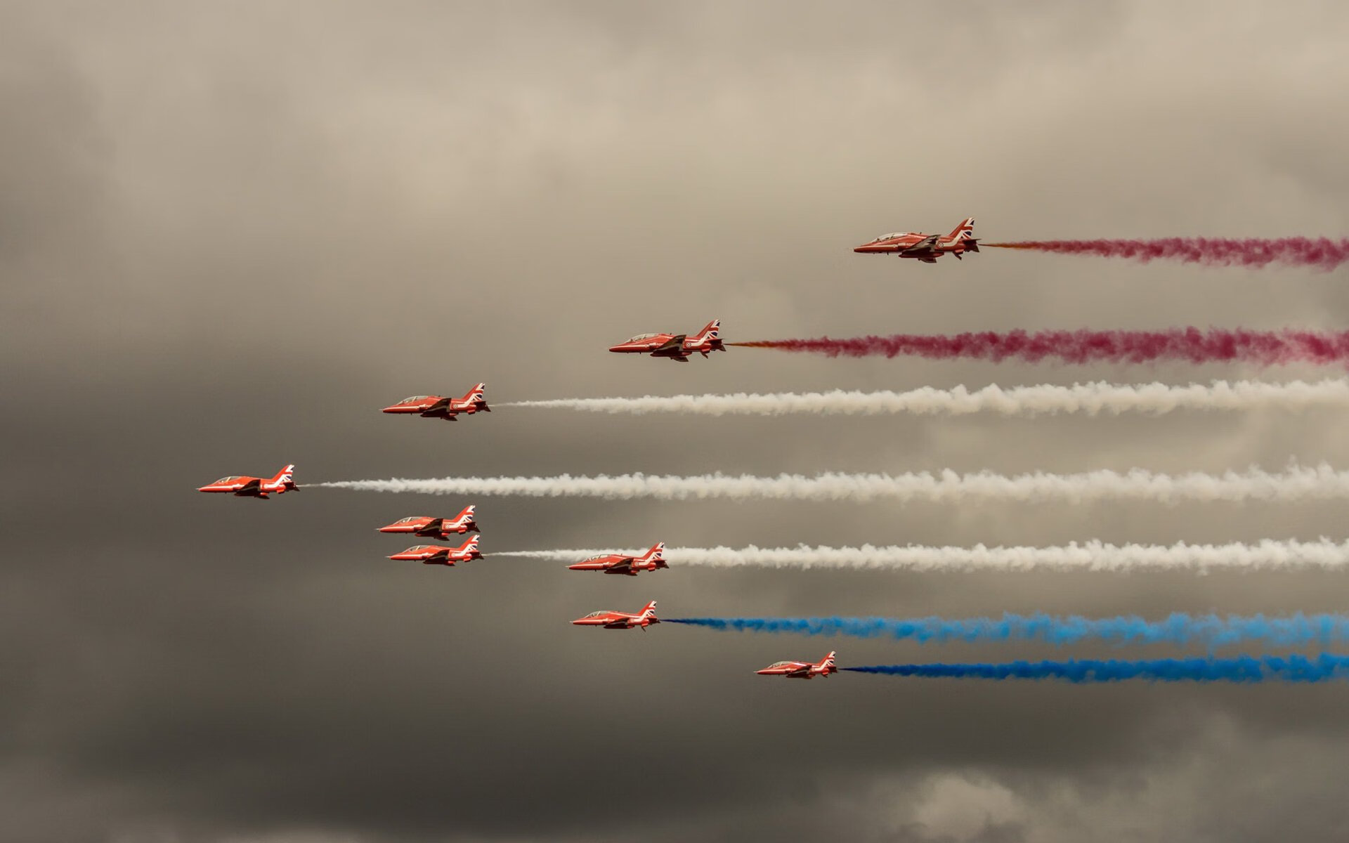 钢铁心脏,奥运周期前夜,罗德里定义关键战的冠军算法